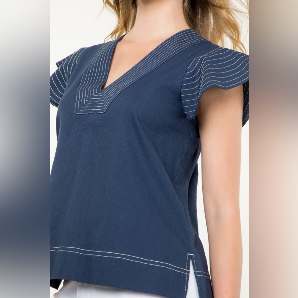 THML Coastal Chic Navy Flutter Sleeve Linen Blend Top Quiet Luxury Old Money L - Picture 6 of 11